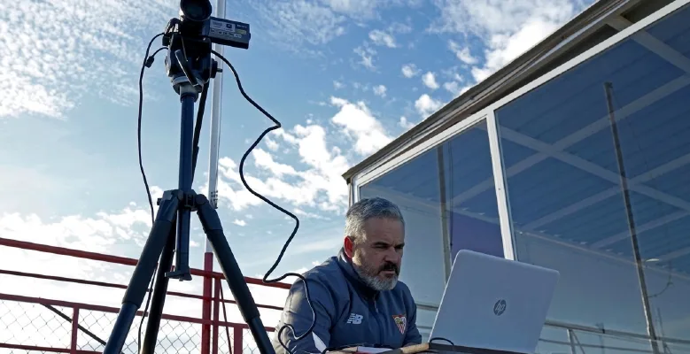 Víctor Mañas, analista táctico