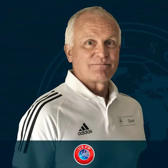 Chris Barnes, profesor de Máster de Preparador Físico de FSI Training