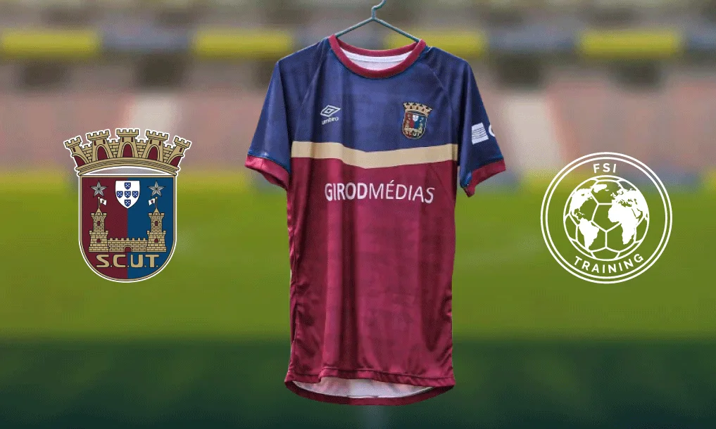 Representantes de FSI y SCU Torreense Femenino durante la firma del acuerdo